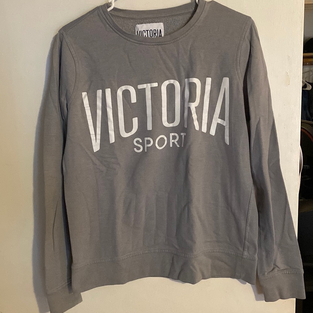 Victoria Sport crew neck